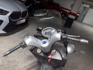 Kymco Super Dink 125 Plata