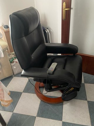 Sillón reclinable polipiel con función de masaje