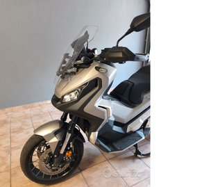 Honda X-ADV 750 - 6.750 km