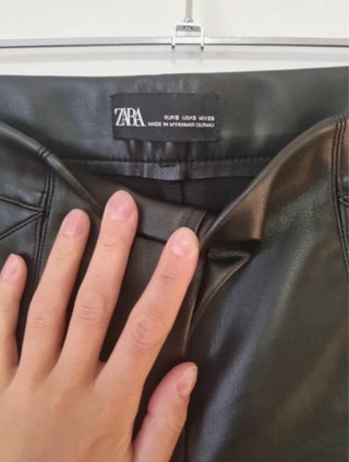 Pantalones de cuero negros