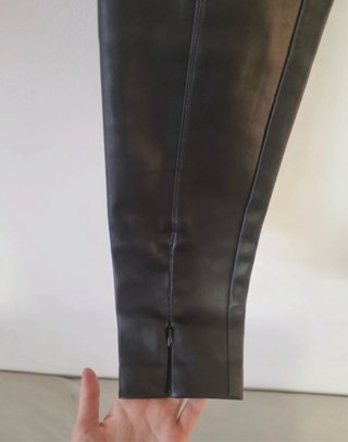 Pantalones de cuero negros