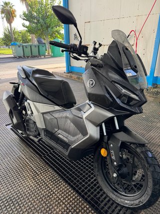 Voge SR1 ADV 125cc