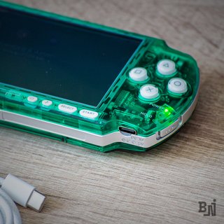 PSP 3000 Mint Glaze USB-C ARK-4 64GB Batteria Nuova