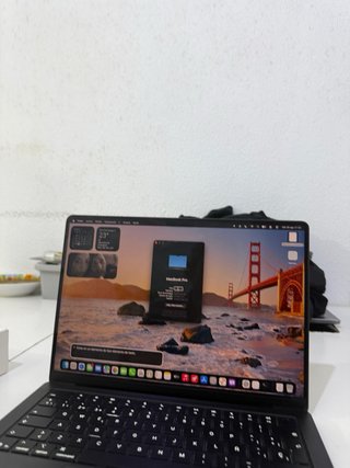 MacBook Pro 14 M5
