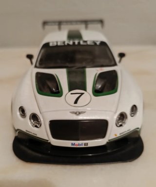 Bentley Continental GT3 1:24