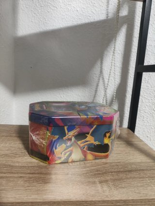 Lata Pokémon Mega Charizard EX