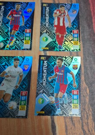Lote 4 cromos adrenalyn Momentum Liga 21-22