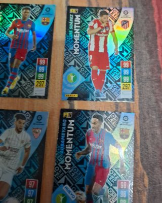 Lote 4 cromos adrenalyn Momentum Liga 21-22
