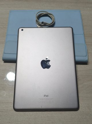 iPad 5ta Gen MP2F2B/A Plata