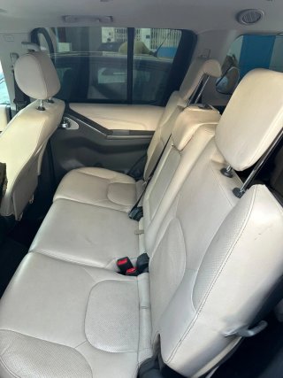 Nissan Pathfinder 2013