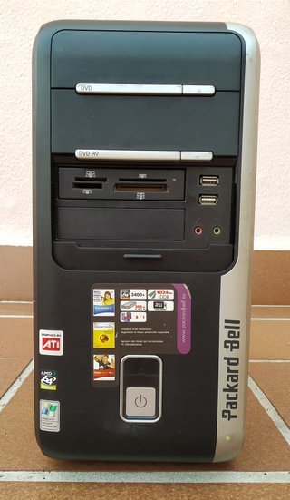 Packard Bell PC Escritorio Negro/Plateado