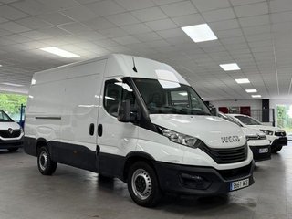 Iveco Daily 2.3 TD 35C 16 V 3520L/H2 12 M3