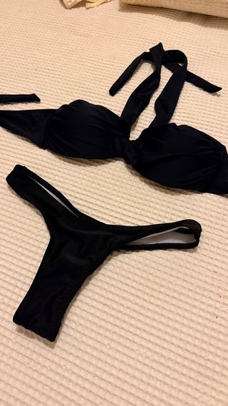 Bikini Shein Negro