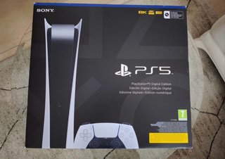 PlayStation 5 Digital Edition con caja