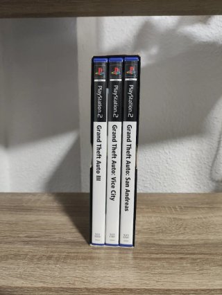 Trilogía Grand Theft Auto PS2