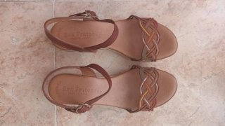Sandalias tacón/plataforma medio marrón talla 40