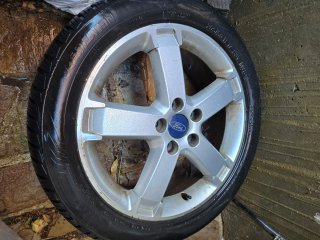 Llantas Ford