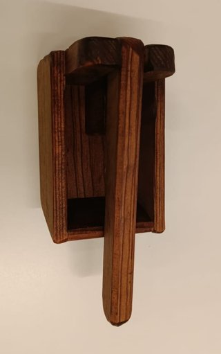 Cascanueces vintage palanca madera