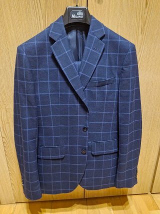 2 Trajes Mango Azul Cuadros y Gris.