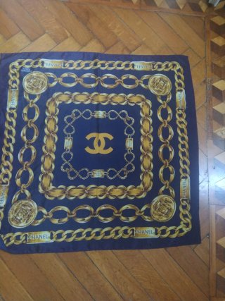 Foulard Chanel blu e oro sintetico