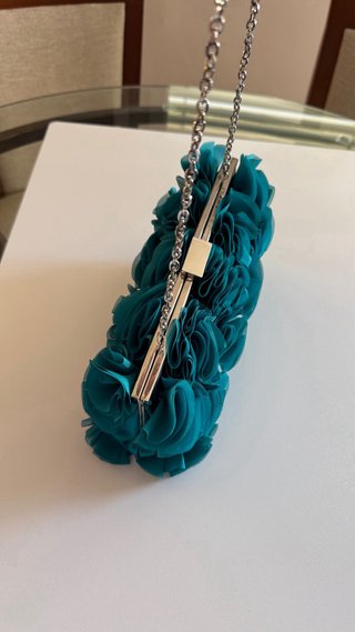 Bolso de fiesta verde azulado con cadena