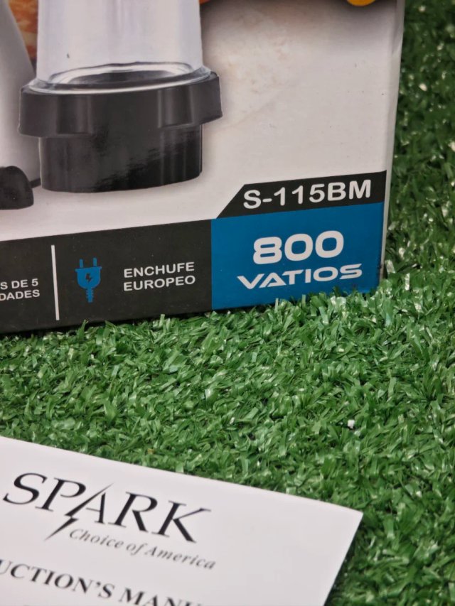 Licuadora Spark 2 en 1 800W + Molinillo