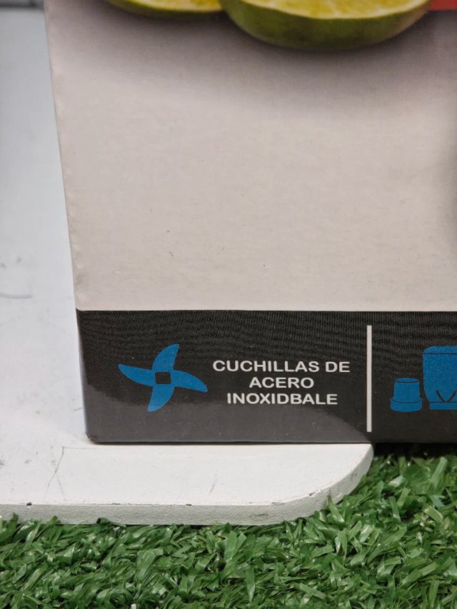 Licuadora Spark 2 en 1 800W + Molinillo