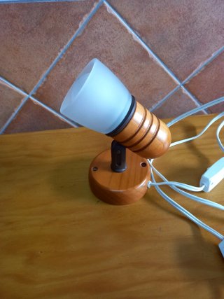 Aplique foco madera y cristal
