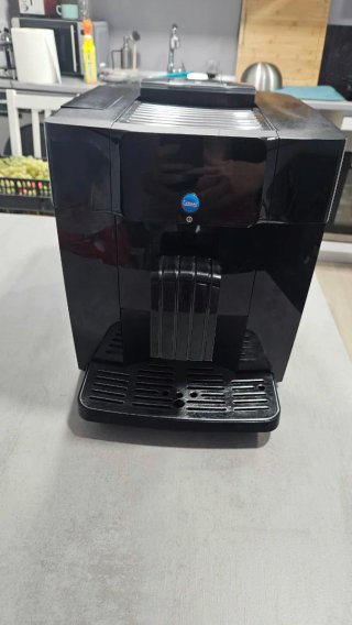 Cafetera de grano superautomatica CrimaliCA250