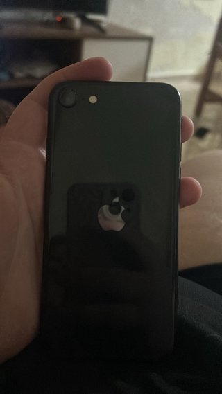 iPhone SE 2da Gen Negro