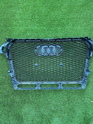 Parrilla Delantera Audi RS4 B8.5