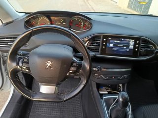 Peugeot 308 2017
