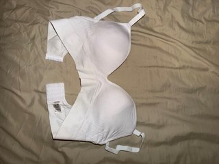 Top deportivo blanco