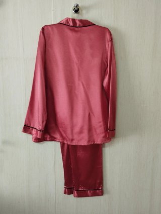 Pijama satén coral
