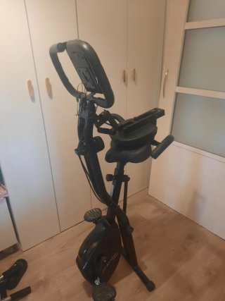 Bici Estática Plegable con Gomas Fitness incorpora