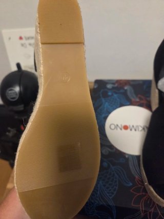 Zapato cuña negro