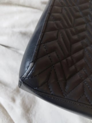 Borsa tote Byblos nera trapuntata