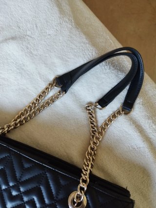 Borsa tote Byblos nera trapuntata