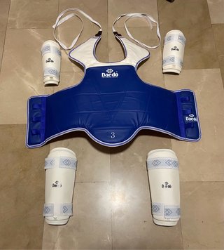 Set Protecciones Taekwondo Daedo Talla L