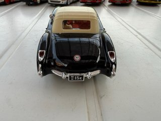 Scalextric Ninco Chevrolet Corvette Soft Top