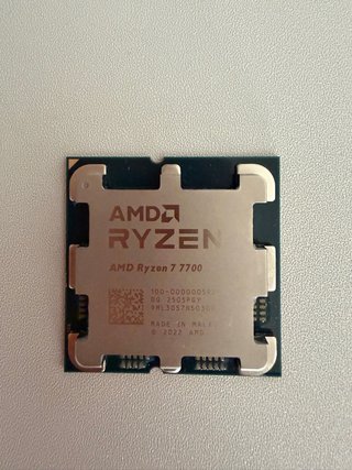 Processore AMD Ryzen 7 7700