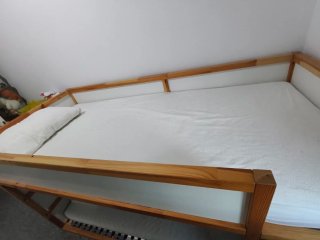 Litera IKEA Kura Madera Blanca