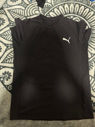Camiseta Puma Negra