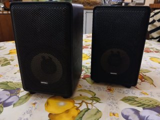 Altavoces Meridia Negros
