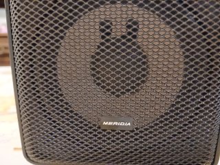 Altavoces Meridia Negros