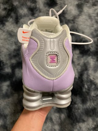 Zapatillas Nike Shox Moradas y Blancas tallan38