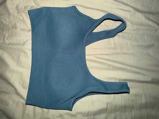 Top deportivo azul