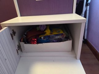 Mueble juvenil con escritorio y armarios
