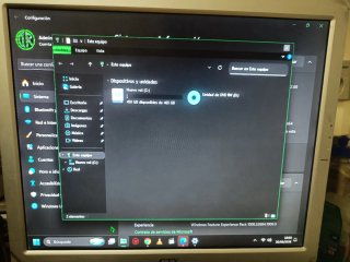 PC ➕ wifi ,,Completo con Windows 11 activado
