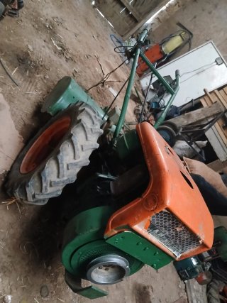 Motocultor agria